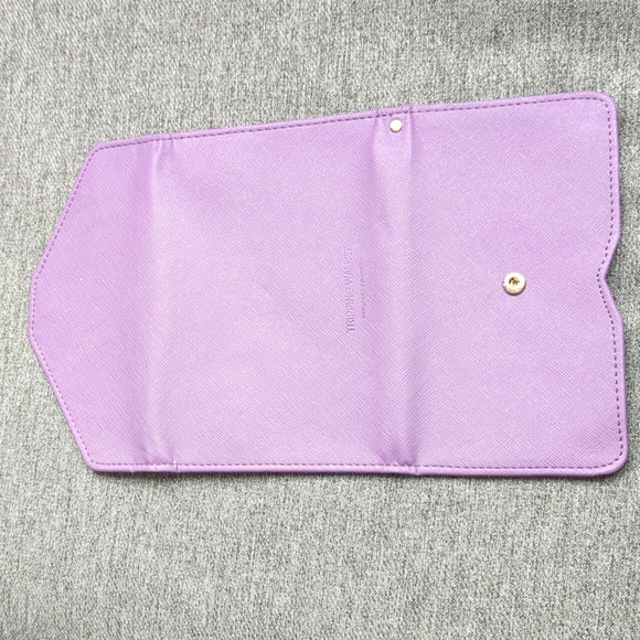 Tripping Travel Wallet - Picture 3 of 3